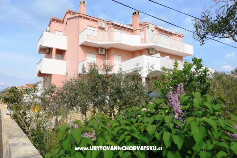 Apartmaji Dorana – foto 10