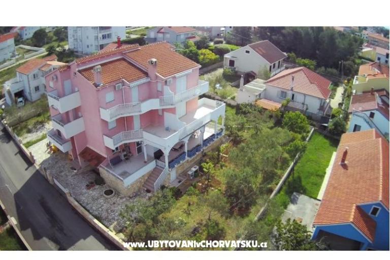 Apartmaji Dorana – foto 2