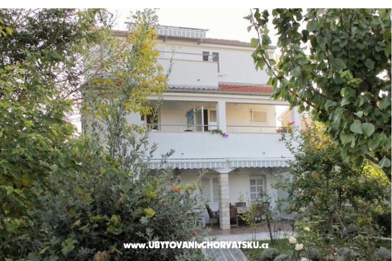 Apartmaji Nin-Island – foto 2