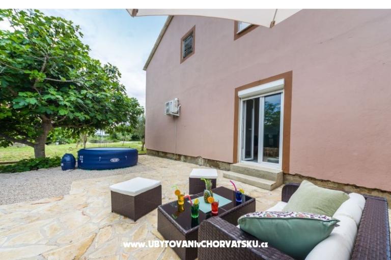 Apartmaji Maar – foto 14