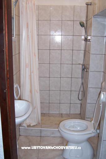 Apartmaji Nin – foto 4