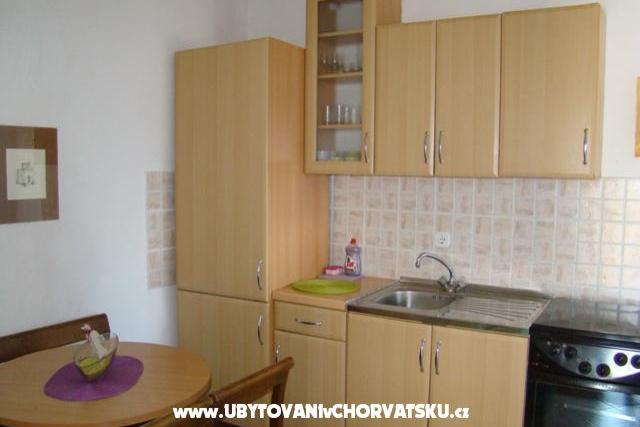 Apartmaji Nin – foto 7