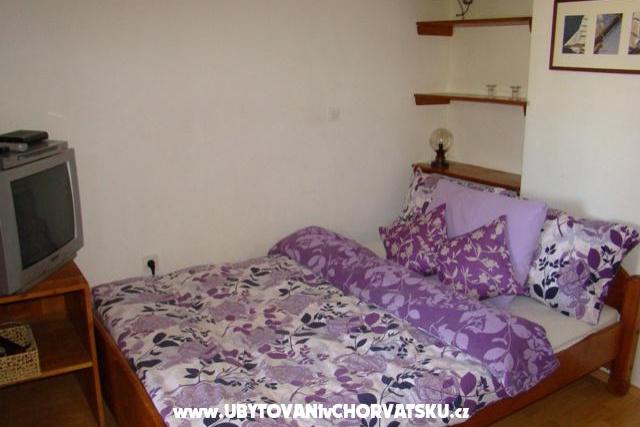Apartmaji Nin – foto 8