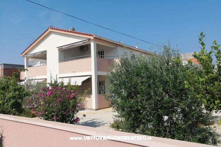 Apartmaji Ružmarin – foto 9