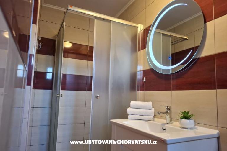 Apartmaji Tomislav VRSI-NIN – foto 22