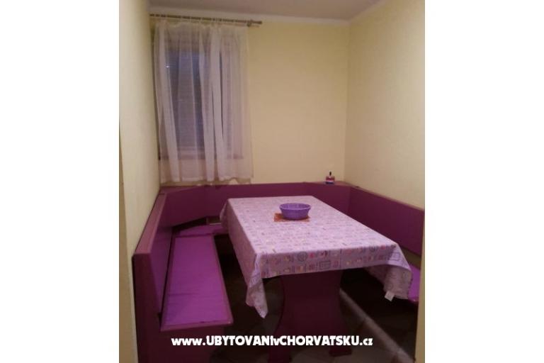 Apartmaji Marijana – foto 11