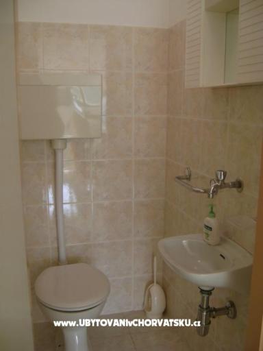 Apartma Dalmacija – foto 9
