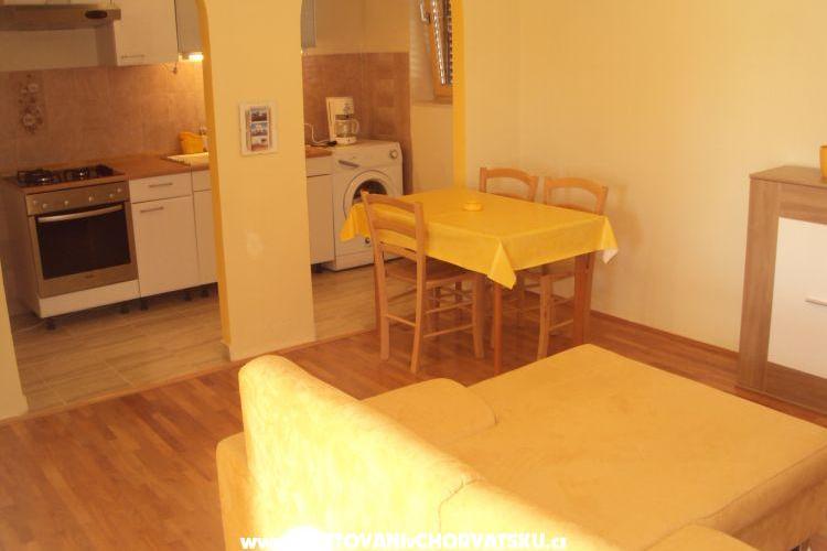 Apartmaji Dalmatino – foto 5