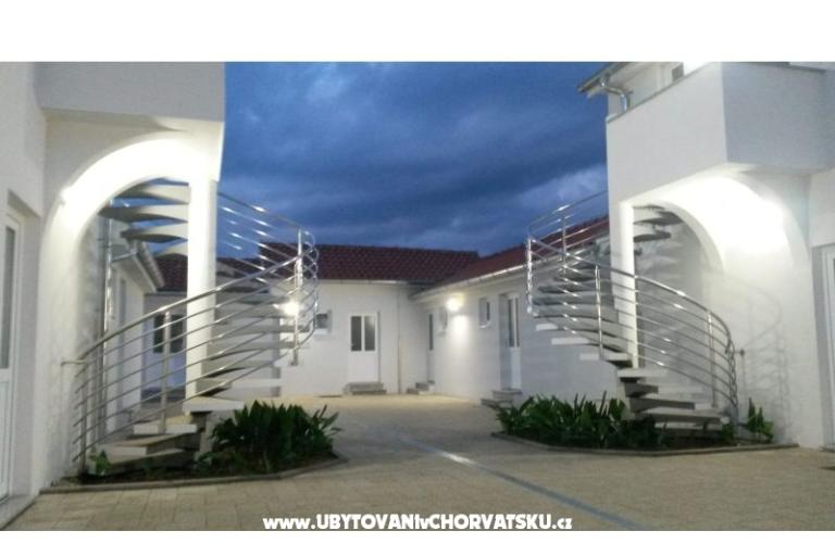 Apartmaji Noa  – foto 2
