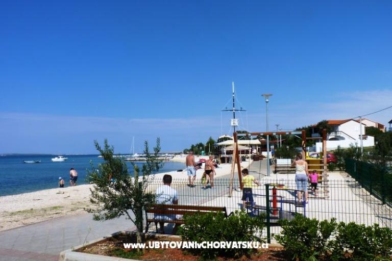 Apartmaji Sirena – foto 12