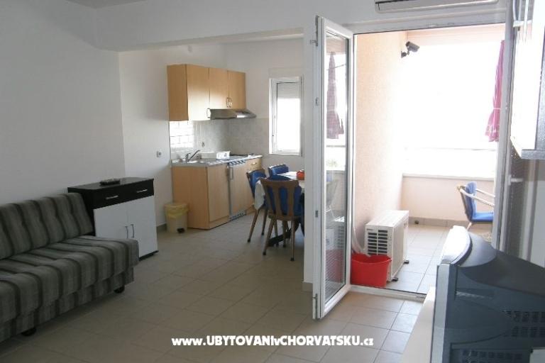 Apartmaji Anamar – foto 10
