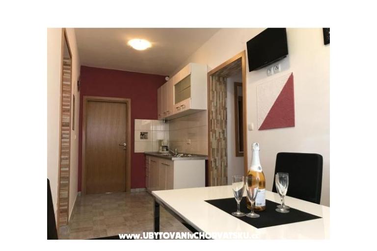 Apartmaji Katarina – foto 10