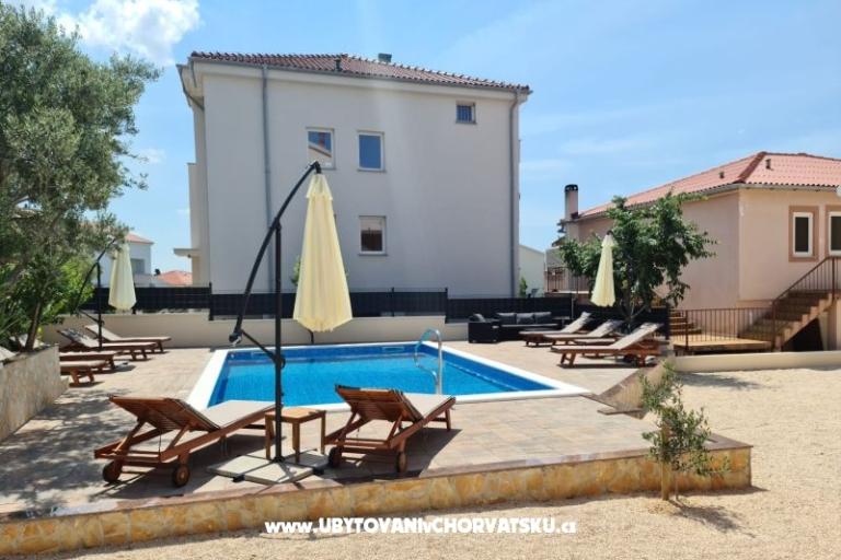 Apartmaji Katarina – foto 8