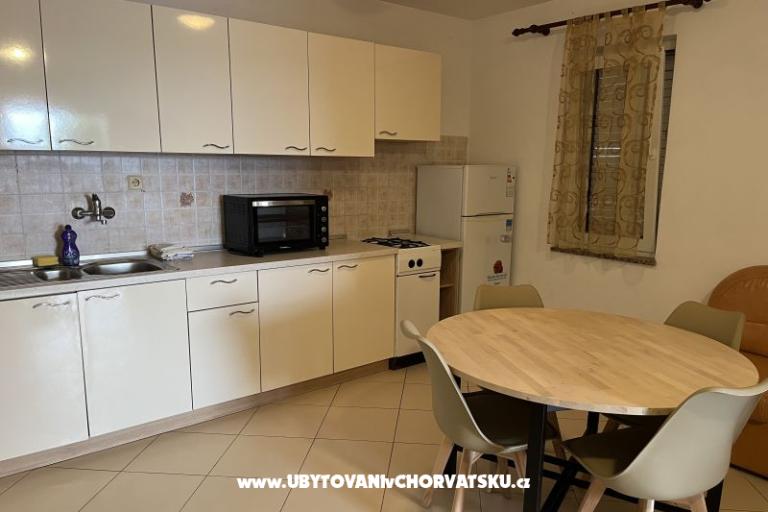 Apartmaji Kustić – foto 10