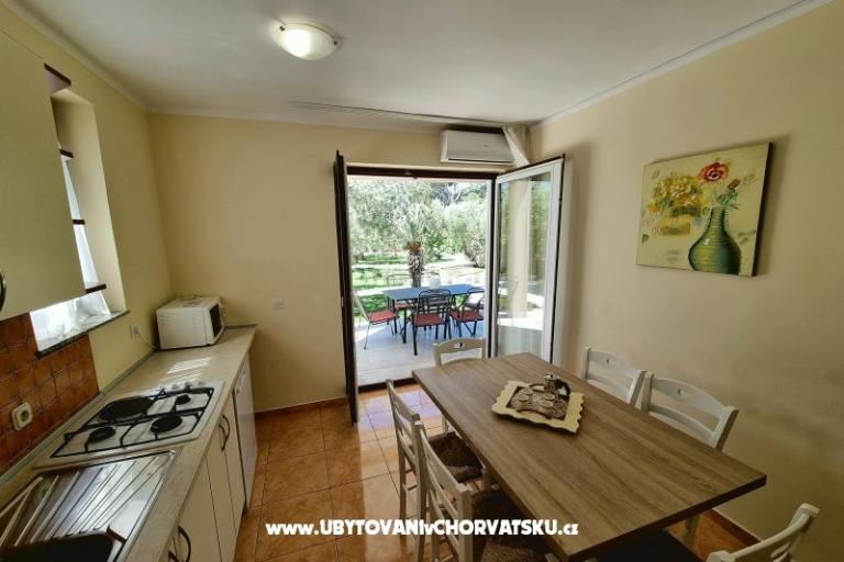 Apartmaji Ostrea – foto 2