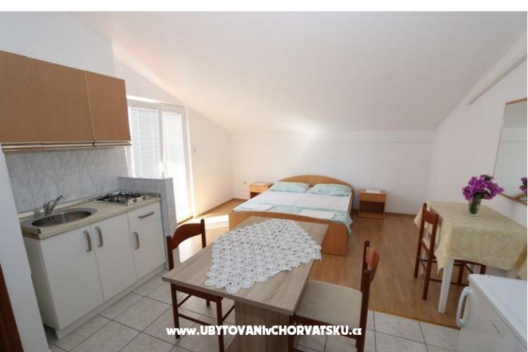Apartmaji Iva – foto 9