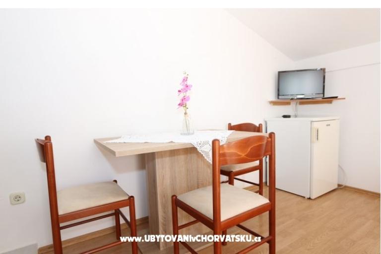 Apartmaji Iva – foto 13