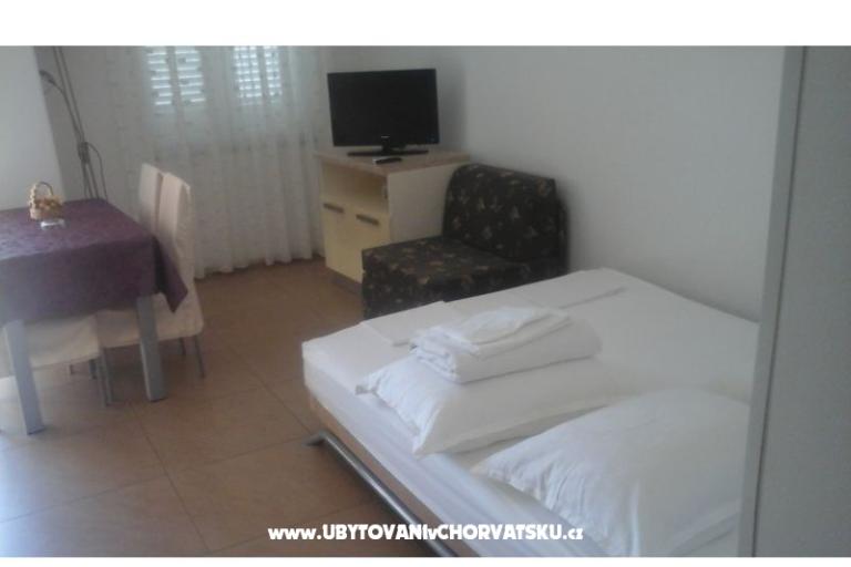 Apartmaji Jela – foto 9