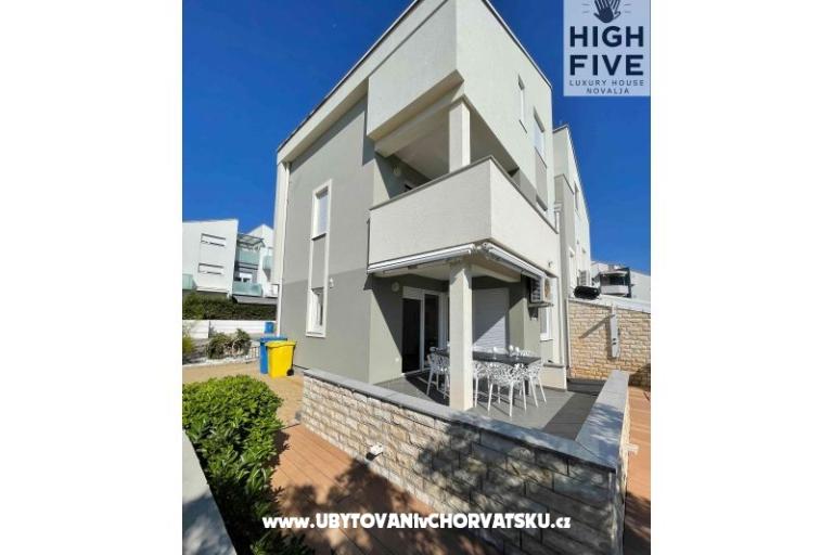 High Five Luxury Hiša Novalja – foto 2