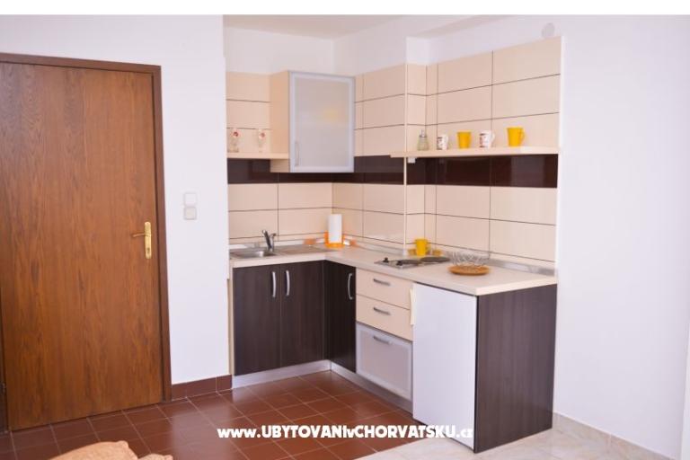 Apartmaji Milka Novalja – foto 9