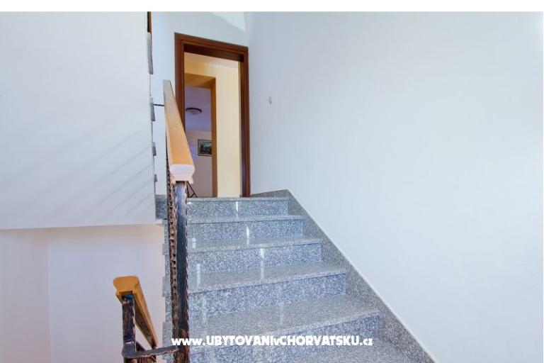 Apartmaji Andrea Del Mare – foto 14