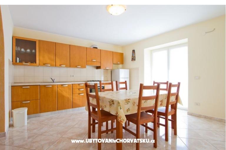 Apartmaji Andrea Del Mare – foto 9