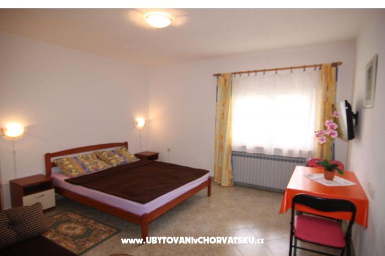 Apartmaji Jure – foto 7