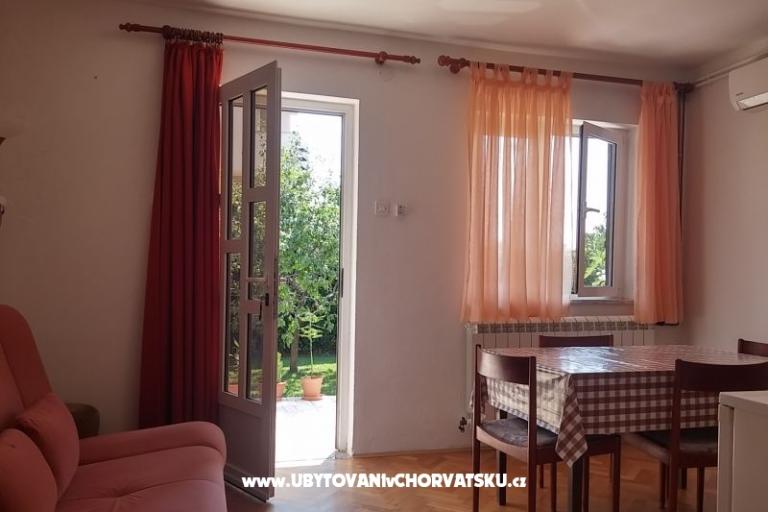 Apartmaji Katarina – foto 10