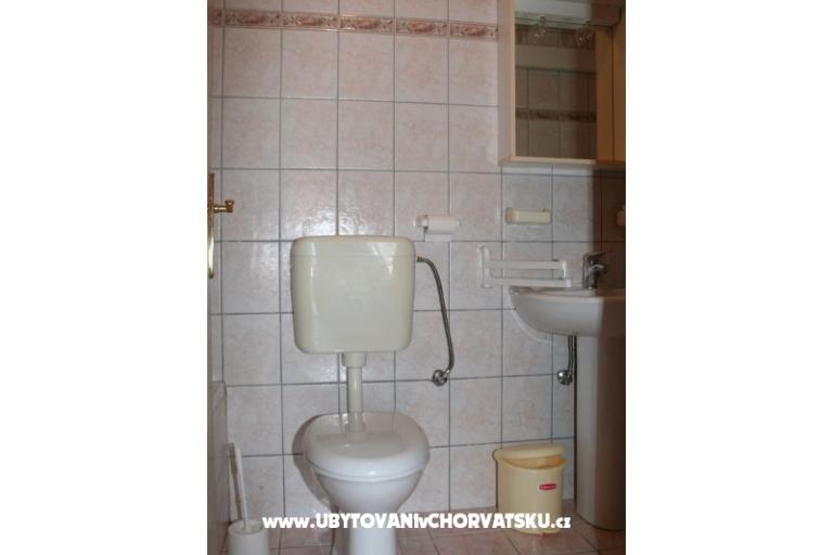 Apartmaji Mikulj – foto 10