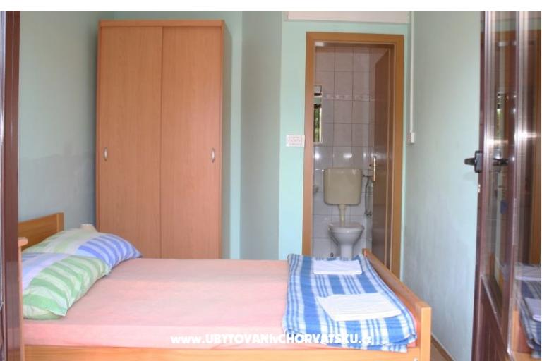 Apartmaji Mikulj – foto 7