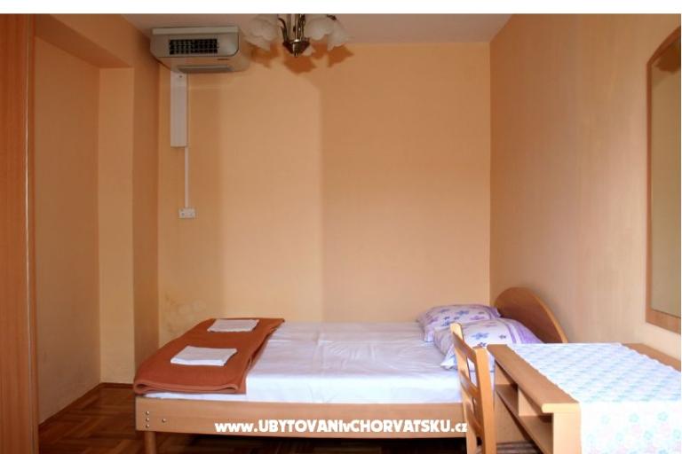 Apartmaji Mikulj – foto 9