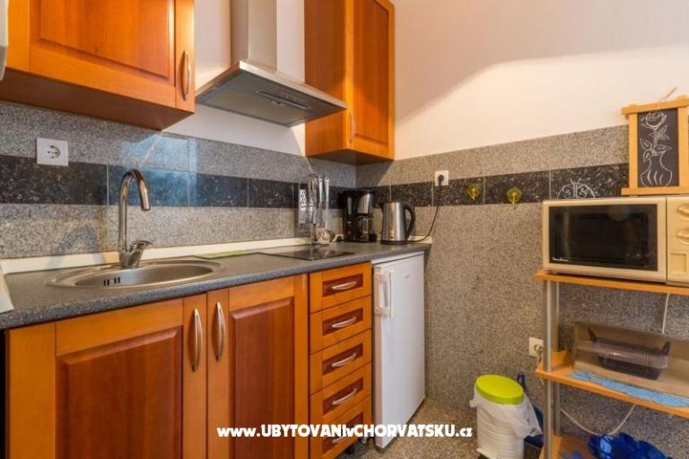 Apartmaji Lucia – foto 11