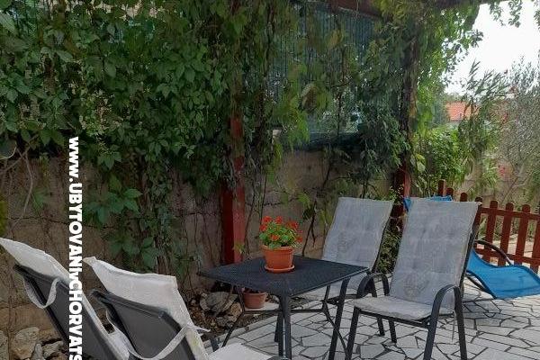 Apartmaji Lucia – foto 8