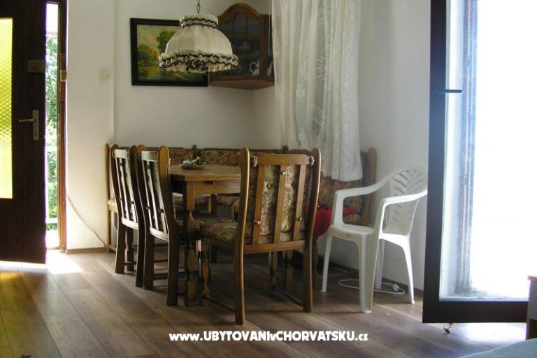 Vila Bilić Apartma – foto 12