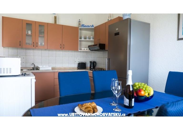 Apartma Enjoy – foto 10