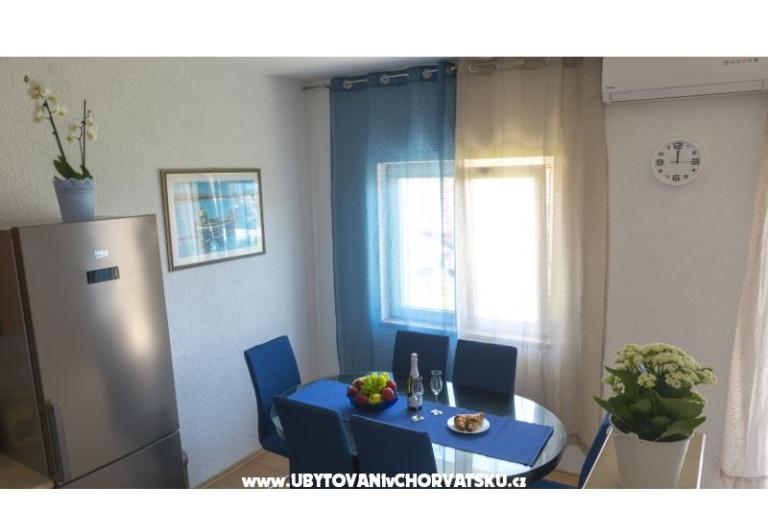 Apartma Enjoy – foto 8
