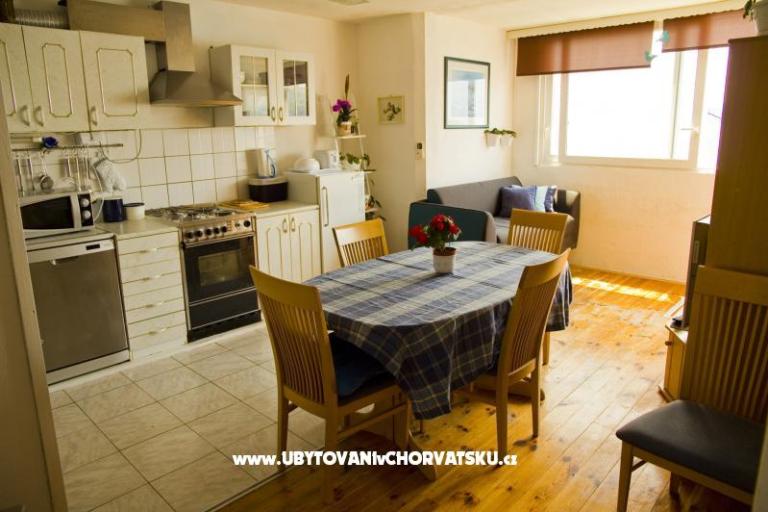Apartma Lelas – foto 4