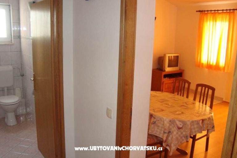 Apartmaji Ana – foto 8