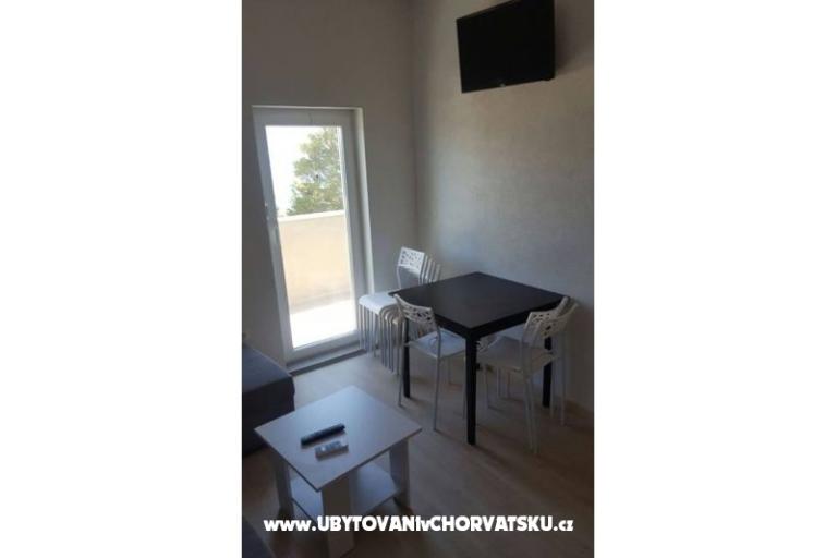 Apartmaji Anamaria Omiš – foto 13