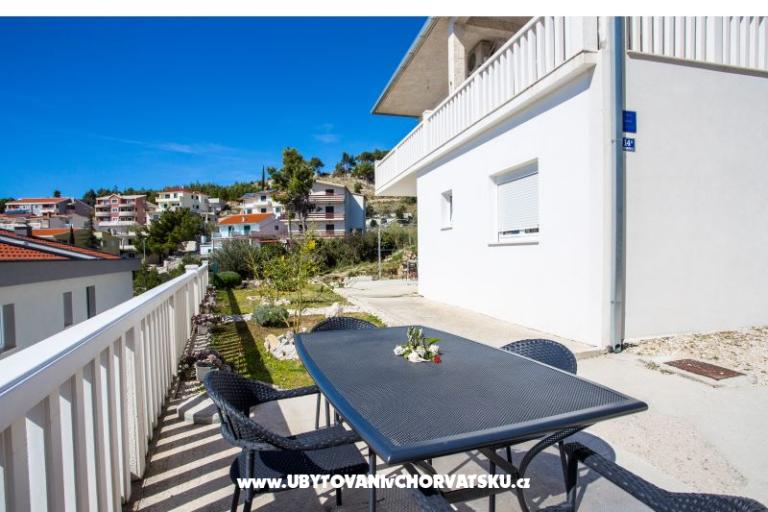 Apartmaji Antonio-Mladen – foto 6