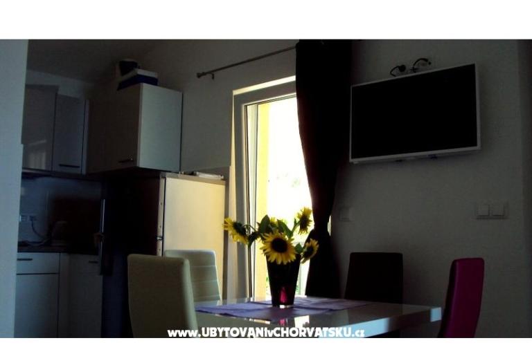Apartmaji Beti – foto 13
