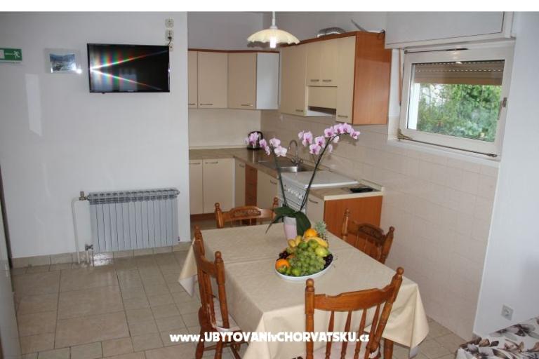 Apartmaji Cvita – foto 12