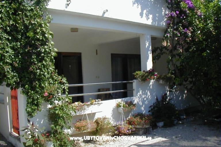 Apartmaji Dino – foto 5