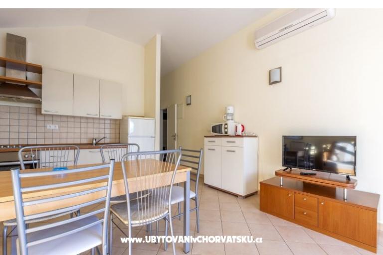 Apartmaji Ivan i Ian  – foto 20