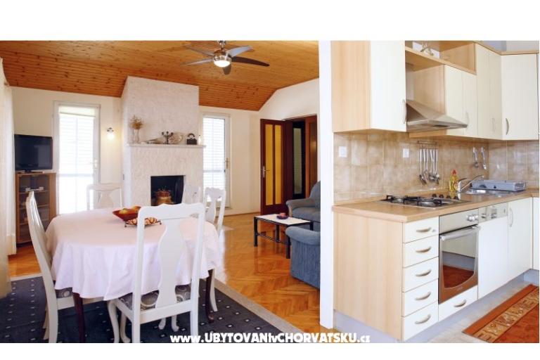 Apartmaji Jasna  – foto 9
