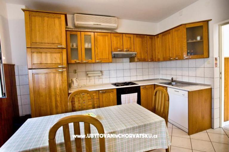 Apartmaji Jelica – foto 3