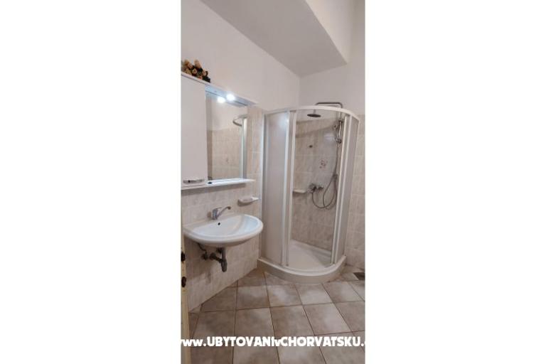 Apartmaji Kuzmić – foto 5