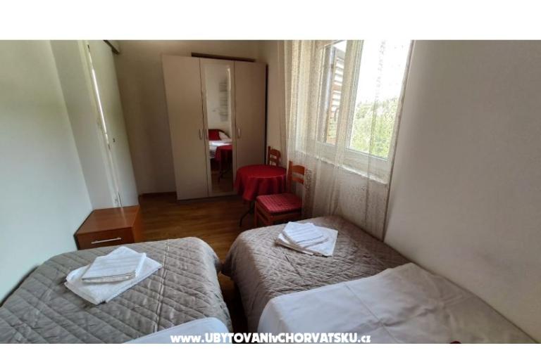 Apartmaji Leonarda – foto 10