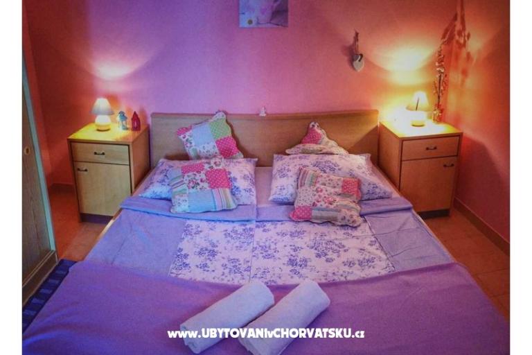 Apartmaji Marija i Martin (2. kat) – foto 3