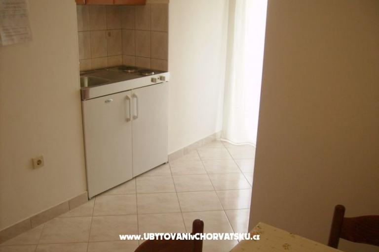 Apartmaji Mate – foto 16
